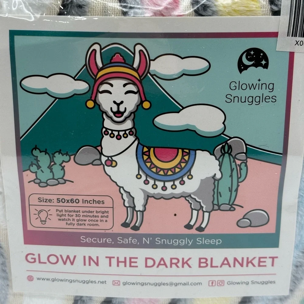 Glow in the Dark Blanket Llama Colorful Soft 50 x 60 inches Fun Sleep Time NEW